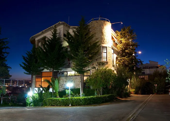 Hotel Baron Tirana